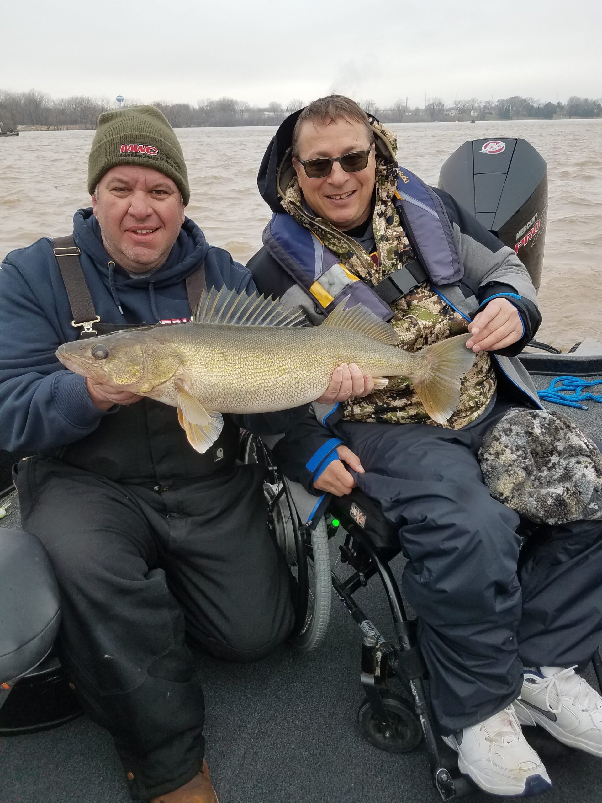 Mississippi River Walleye Charters - Kujawa Outdoors - Home